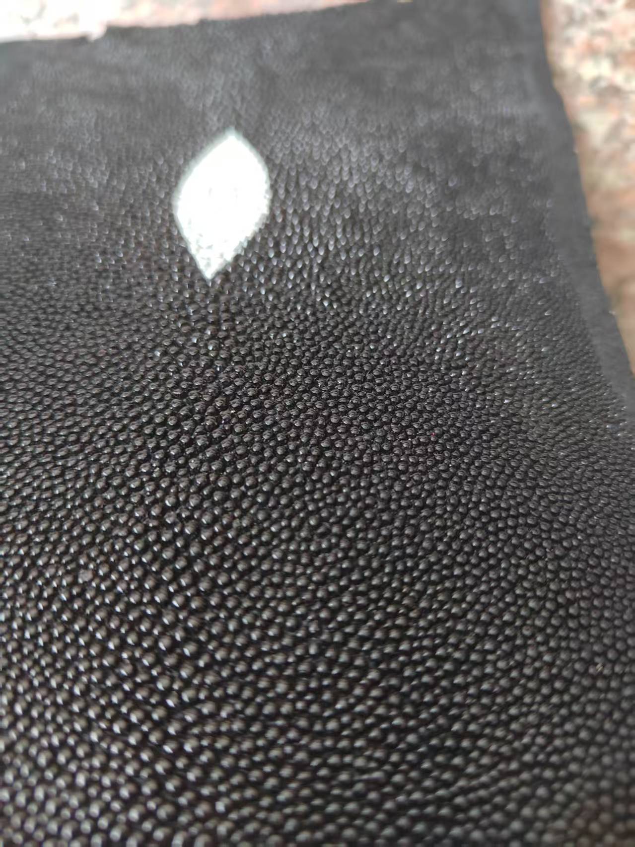 Black Non- Polished Stingray f - Leather Shoe Polish ulasan dan harga
